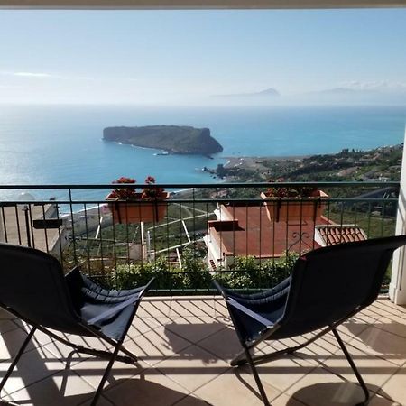 산 니콜라 아르첼라 La Terrazza Sull Isola Di Dino 빌라 외부 사진